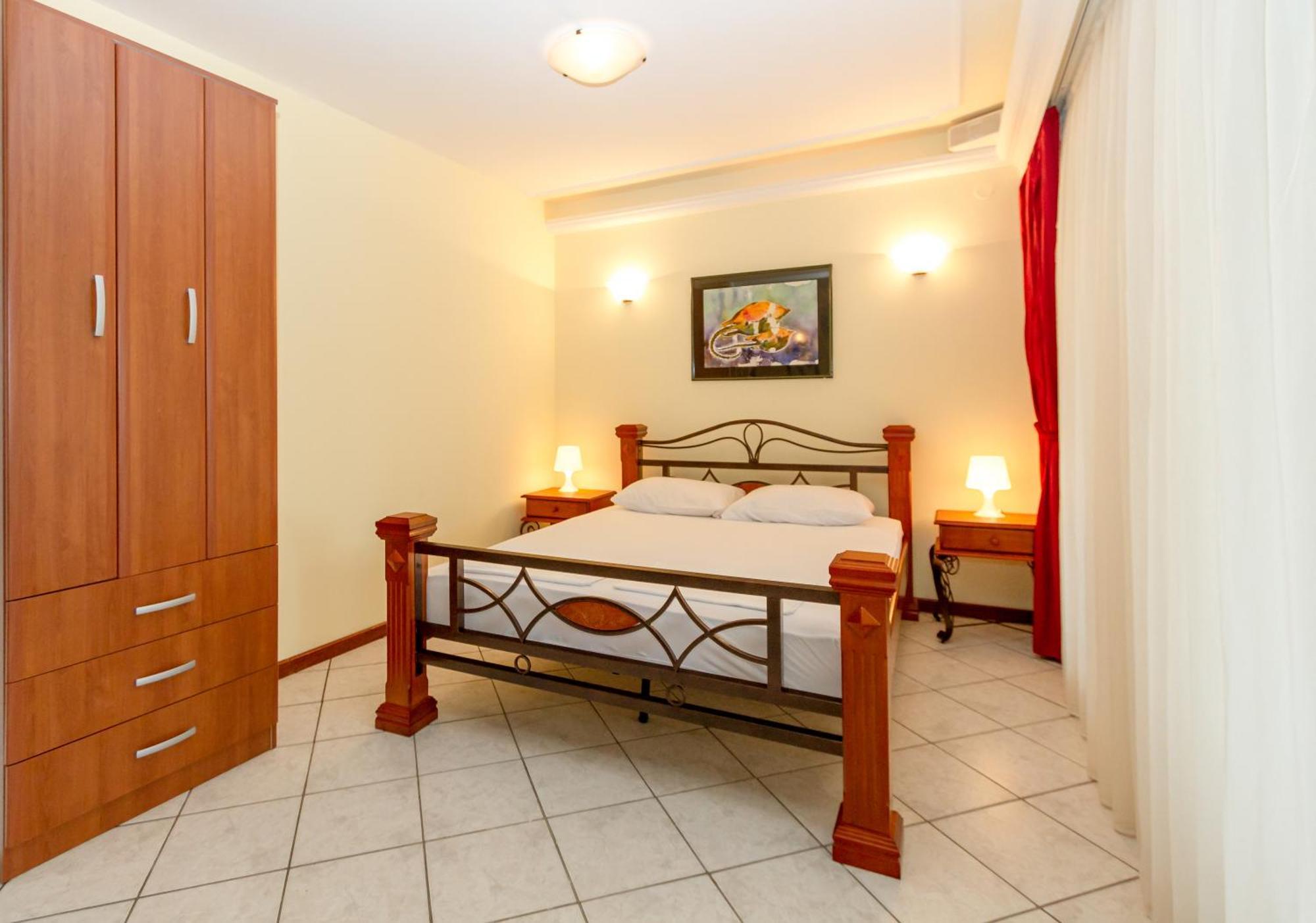 Milan'S Apartments สเวติ สเตฟาน ห้อง รูปภาพ
