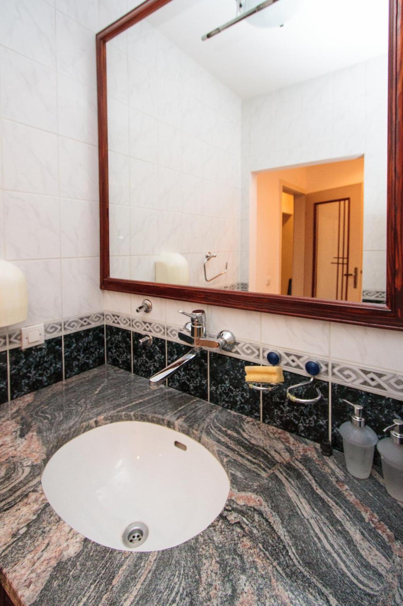 Milan'S Apartments สเวติ สเตฟาน ห้อง รูปภาพ
