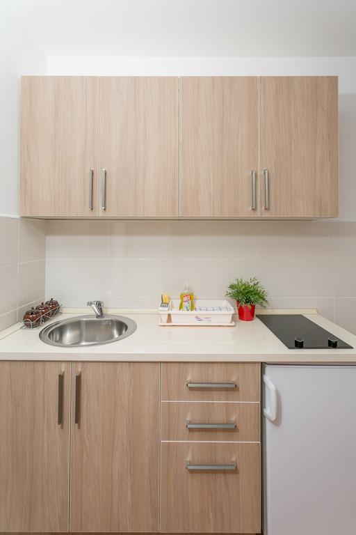 Milan'S Apartments สเวติ สเตฟาน ภายนอก รูปภาพ