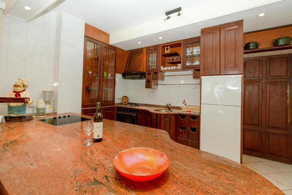 Milan'S Apartments สเวติ สเตฟาน ห้อง รูปภาพ
